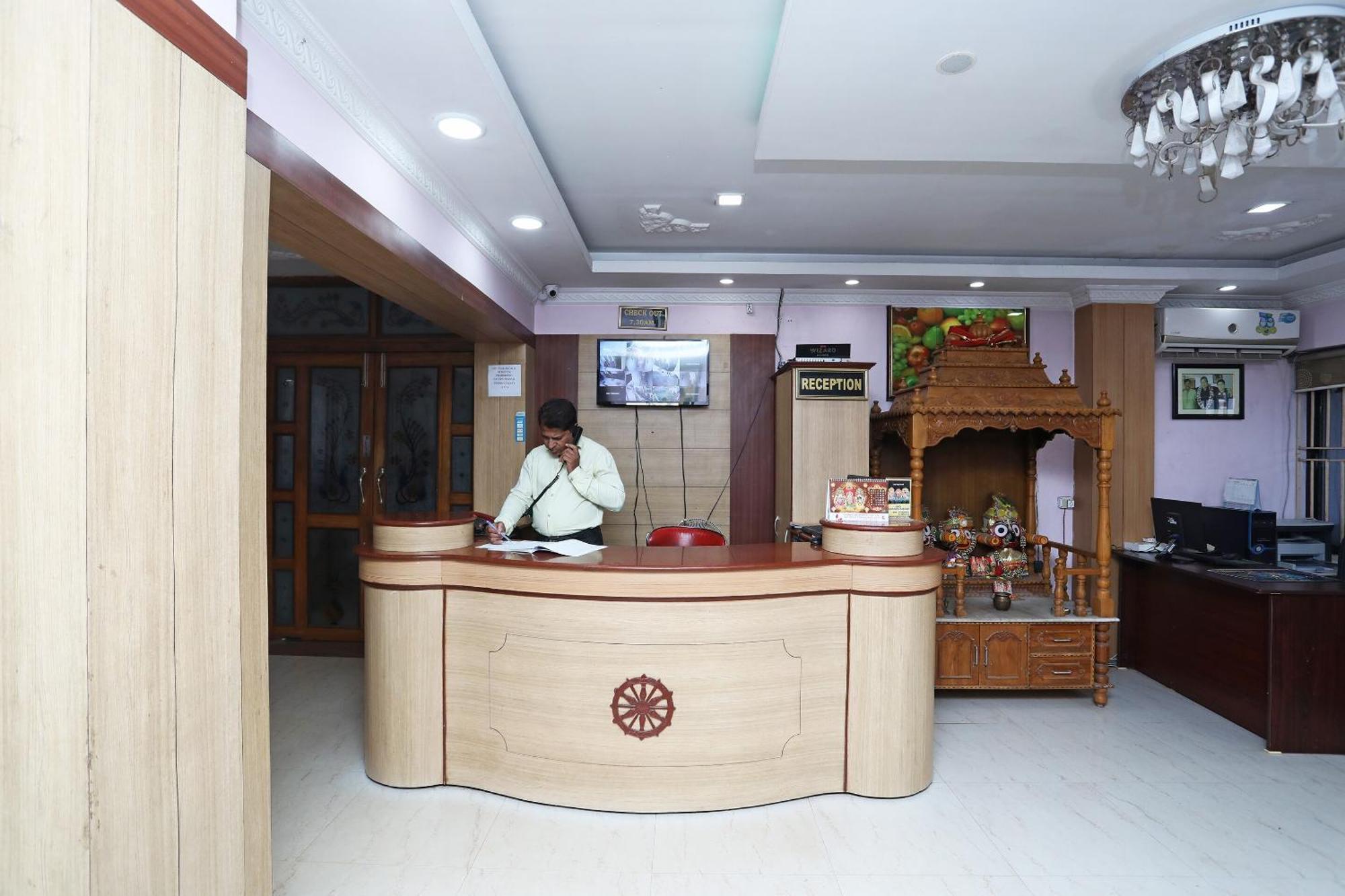 Flagship 27030 Hotel Blue Bell Bhubaneswar Exterior foto