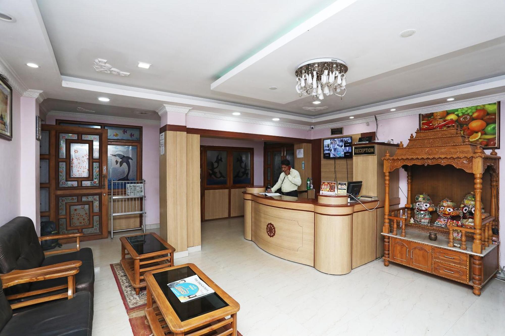Flagship 27030 Hotel Blue Bell Bhubaneswar Exterior foto